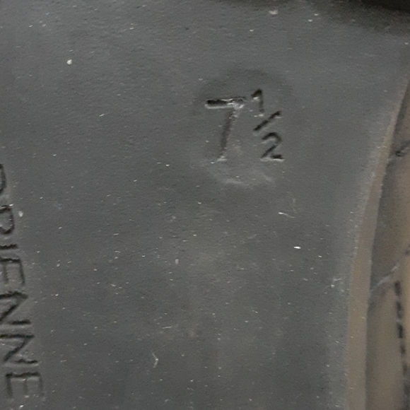 ADRIANNE VITTADINI SZ 7.5 - Picture 8 of 9